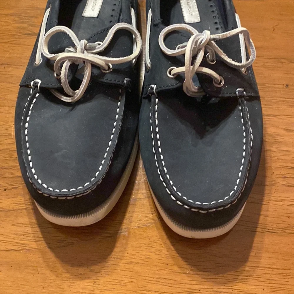 Joseph Abboud. Boat shoes. Navy blue and white. Size 11.
